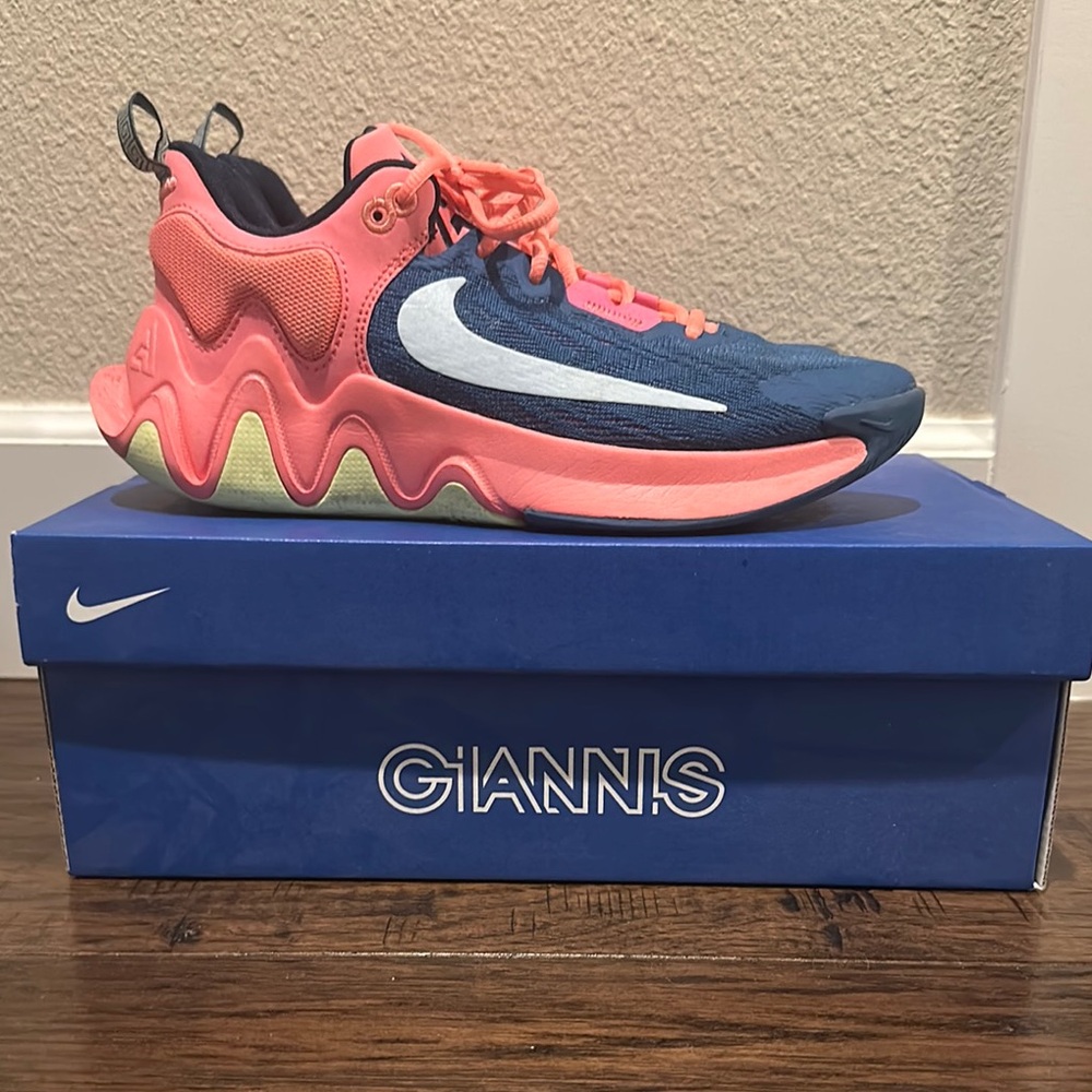 Men’s Giannis Immortality 2 Shoes